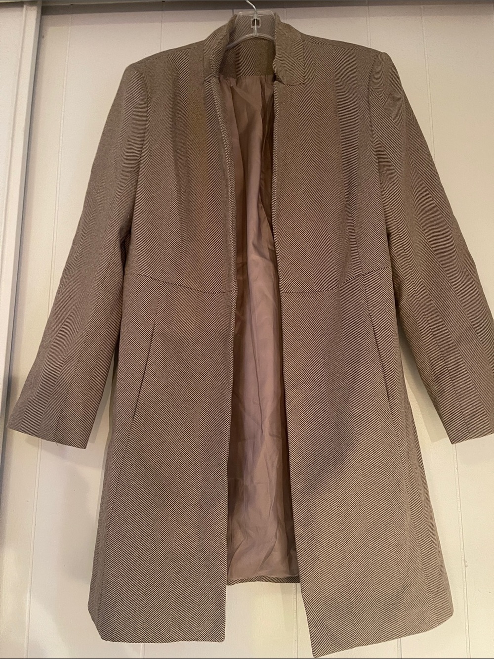 Women's Taupe Herringbone Open-Front Trench Coat